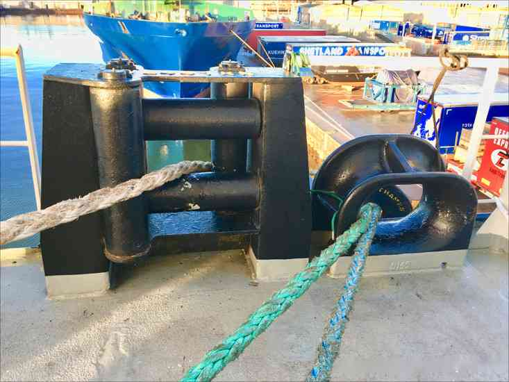 Fairleads for Mooring Ropes